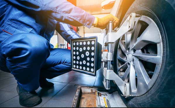 Trusted Wheel Alignments in Appleton WI | AutoTrust